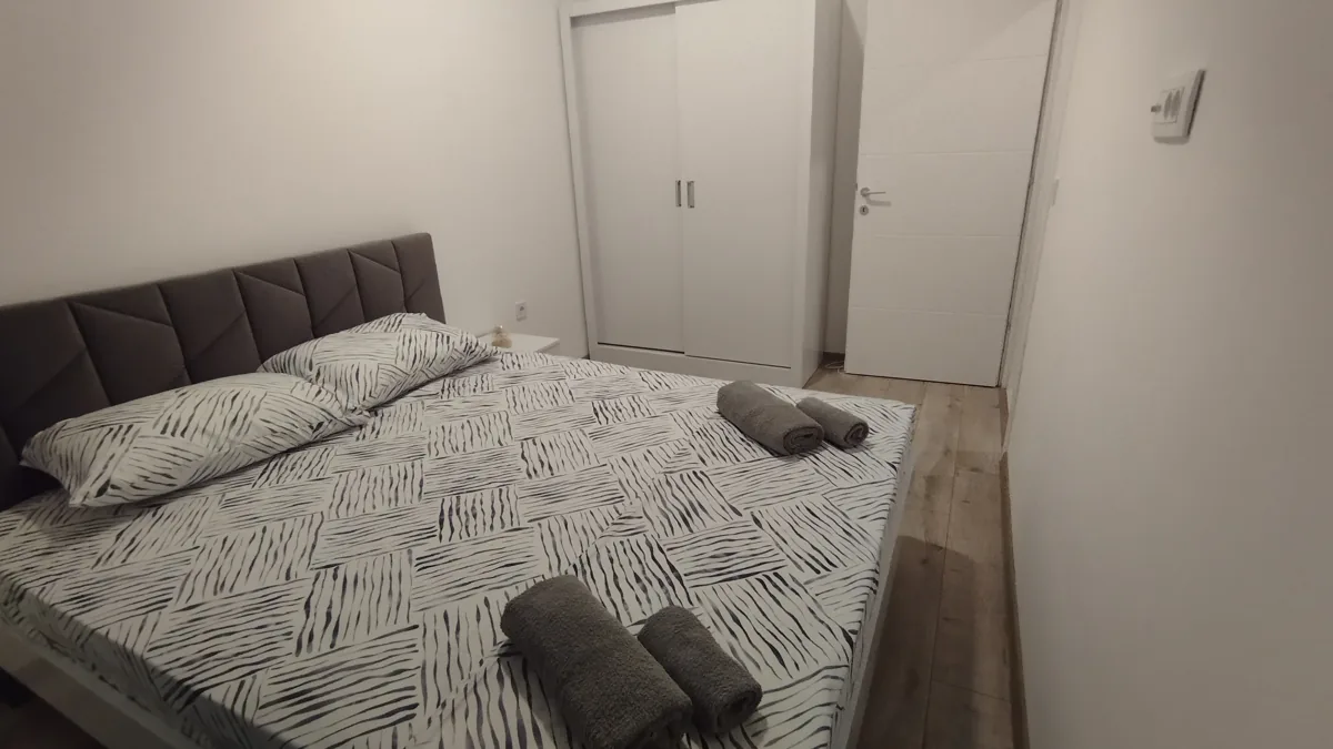Наместен стан 61 m² за наем - фотографија 6